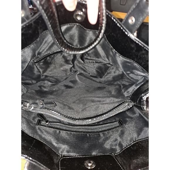 Nine West Black Tote Bag Purse Faux Patent Leather - Picture 9 of 10